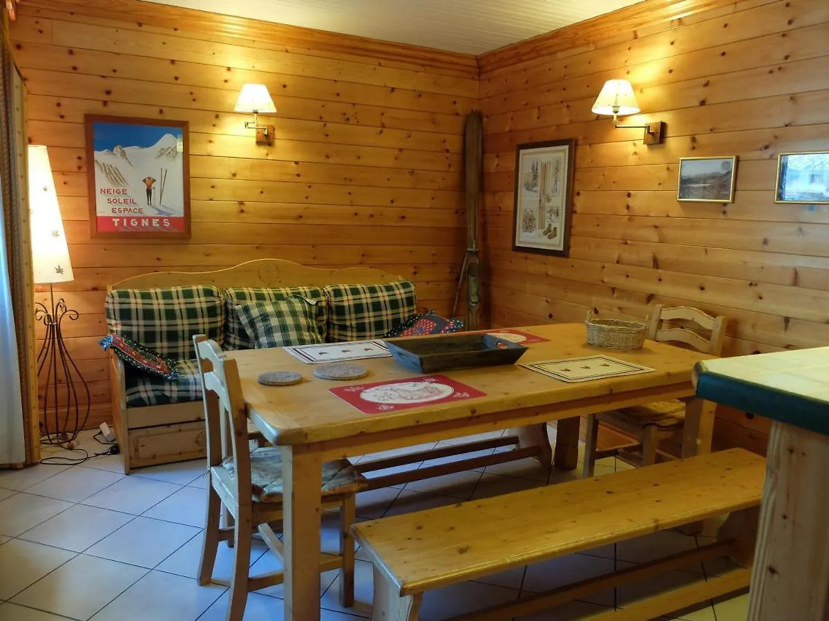Appartement Confort 65M² - 9 Pers - Balcon - Proche Pistes Et Commerces - Animaux Acceptes - Fr-1-502-510 Tignes 0*,  France