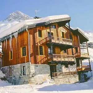 Appartement Grand - 5pax Au Pied Des Pistes - Parking - Skiroom - Cheminee Decorative- Balcons, Tignes